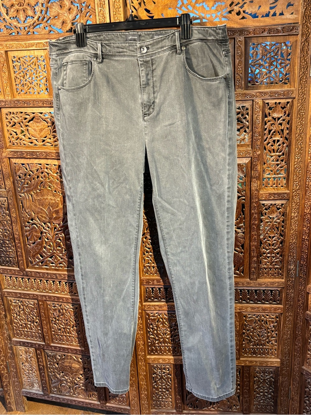 Jijil Women's High-Rise Faded Gray Jeans